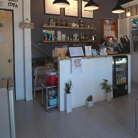 Hometel Barrio House Mactan Đảo Mactan Ngoại thất bức ảnh