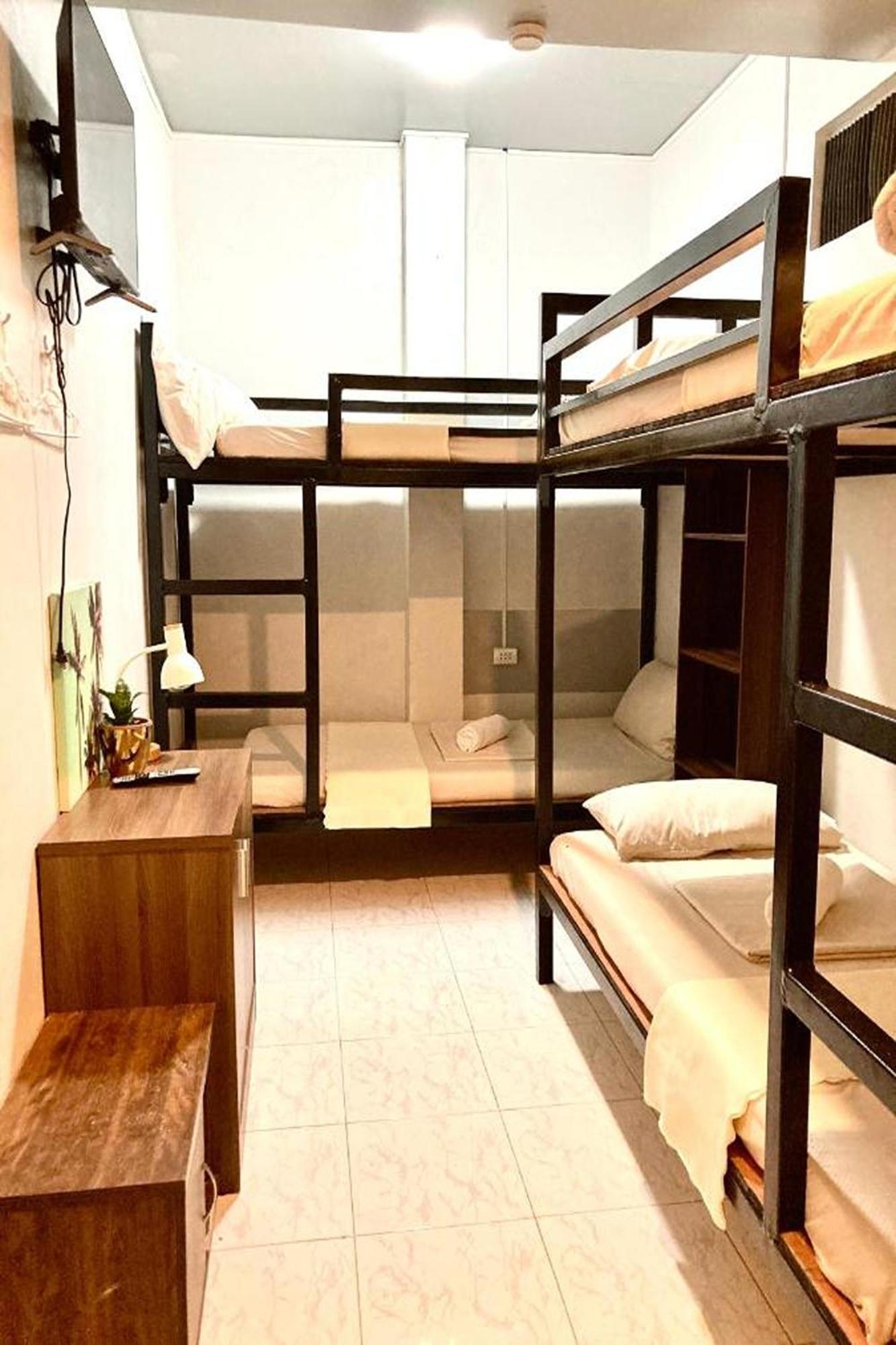 Hometel Barrio House Mactan Đảo Mactan Ngoại thất bức ảnh